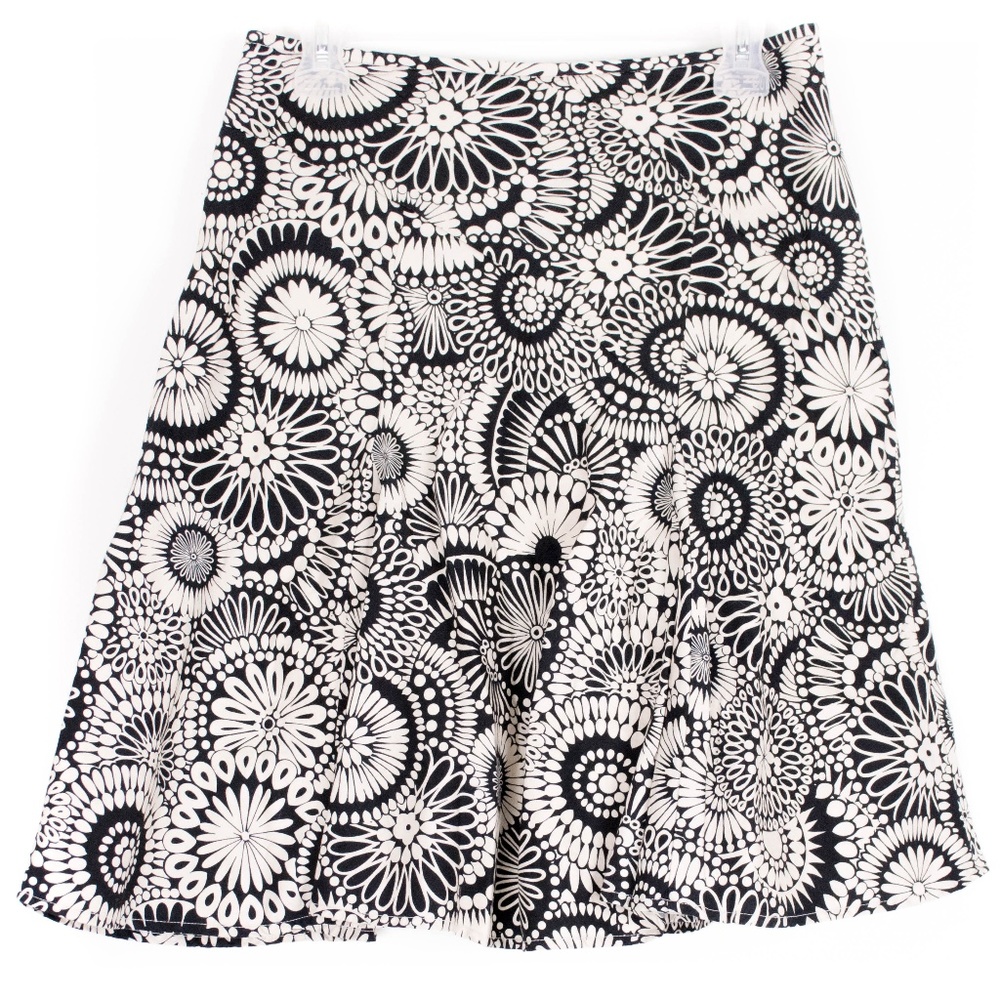 George Floral Pleated Skirt Black Ivory 6 D20